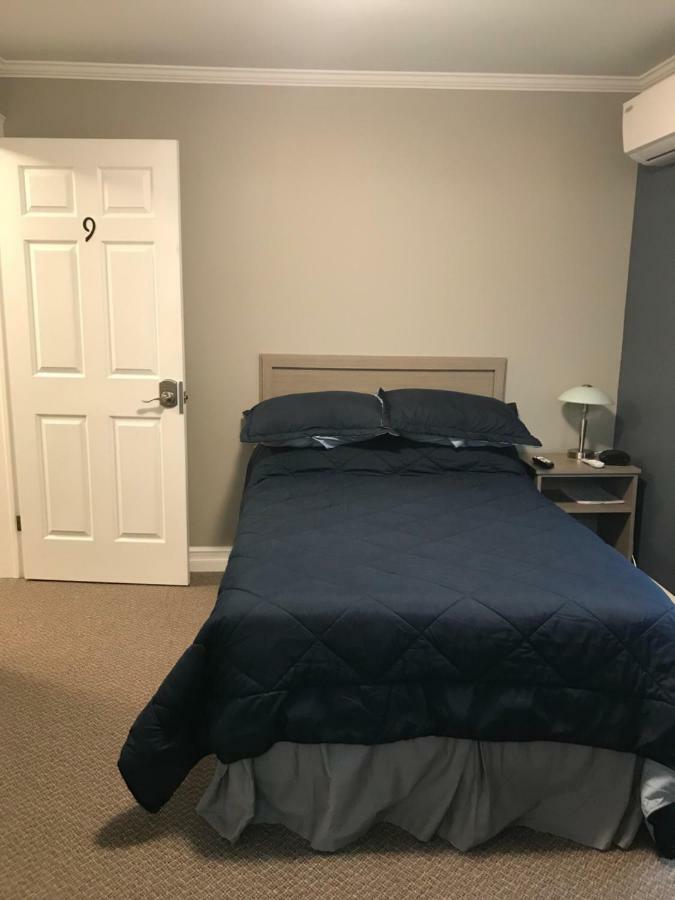 Motel Stanley House Clarenville Esterno foto